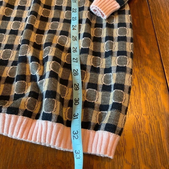 CHANEL CASHMERE PLAID POLKA DOT 2021 Autumn Rhinestone Buttons Logo 40 - Picture 8 of 16